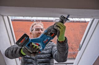 Bosch Professional GSA 18V-28 Sladdlös tigersåg BITURBO, Sågdjup i trä: 230 mm, Slaglängd: 28 mm
