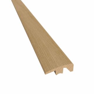AVSLUTNINGSLIST EK MASSIV LACK 7MM 38X13X2400MM