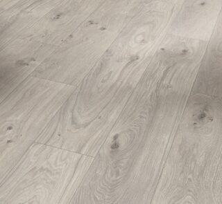 Laminat BASIC 400 M4V Ek Naturgrå Sidenmatt Textur
